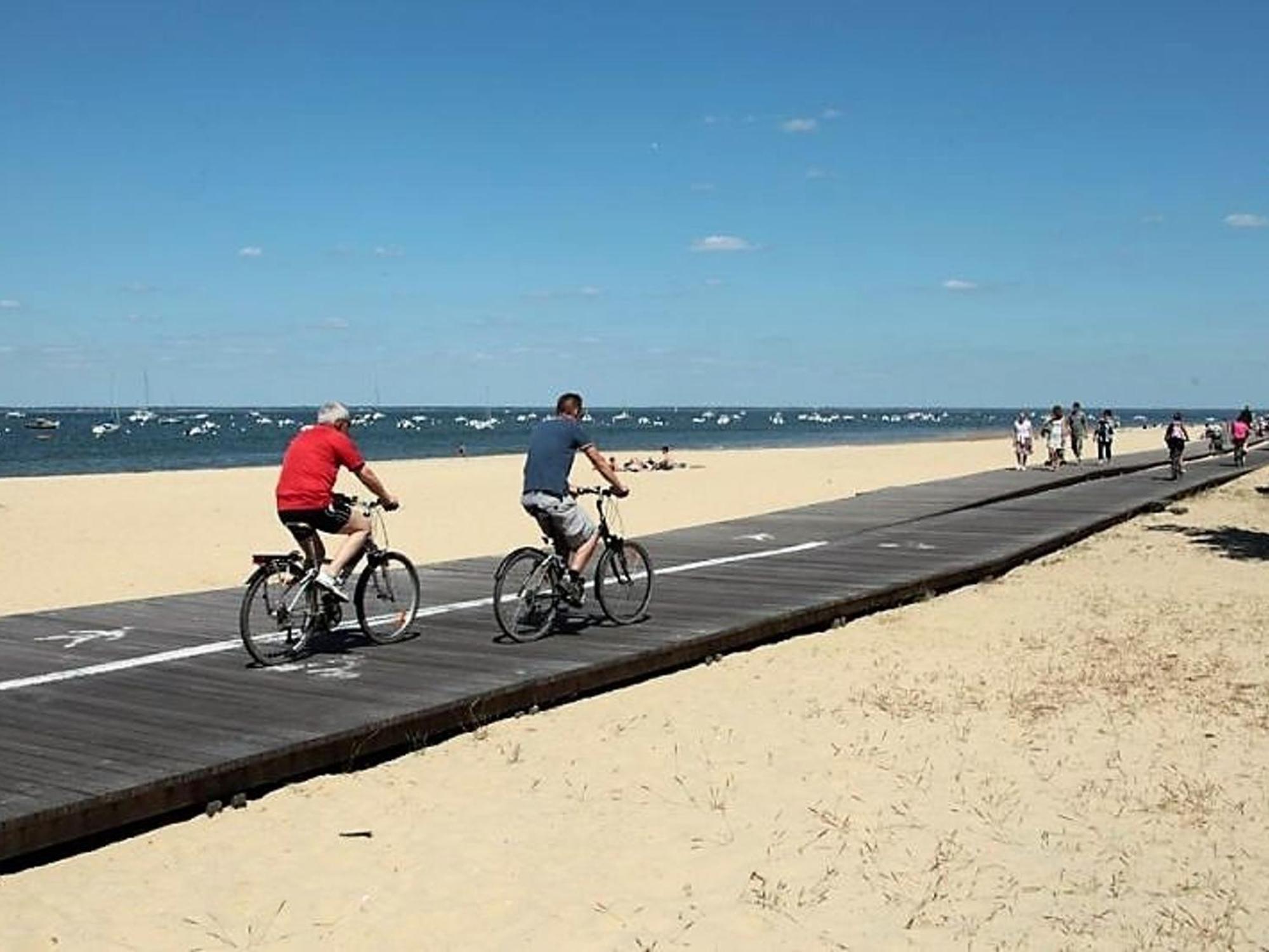 Arcachon - T2 Cabine Renove Avec Balcon Proche Plage Et Centre Ville - Fr-1-420-91 Ngoại thất bức ảnh